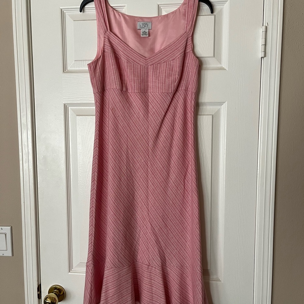Ann Taylor linen dress.  Perfect for Easter or springtime